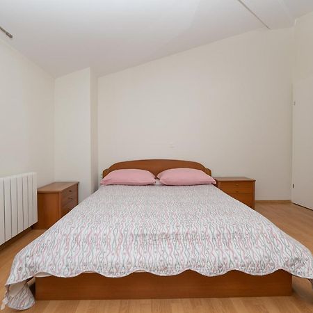 Apartman Marin Makarska Ngoại thất bức ảnh